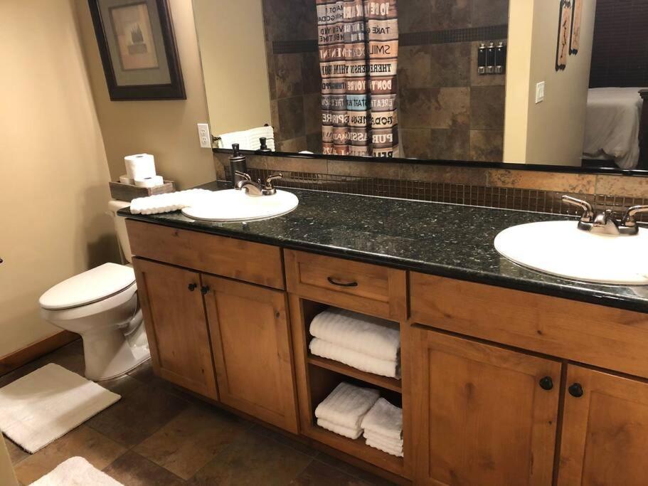 Penthouse Mountain Haven With Community Spa Room Kellogg Extérieur photo